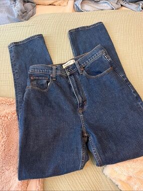 Abercrombie & Fitch Women's Straight Leg Jeans - Dark Blue